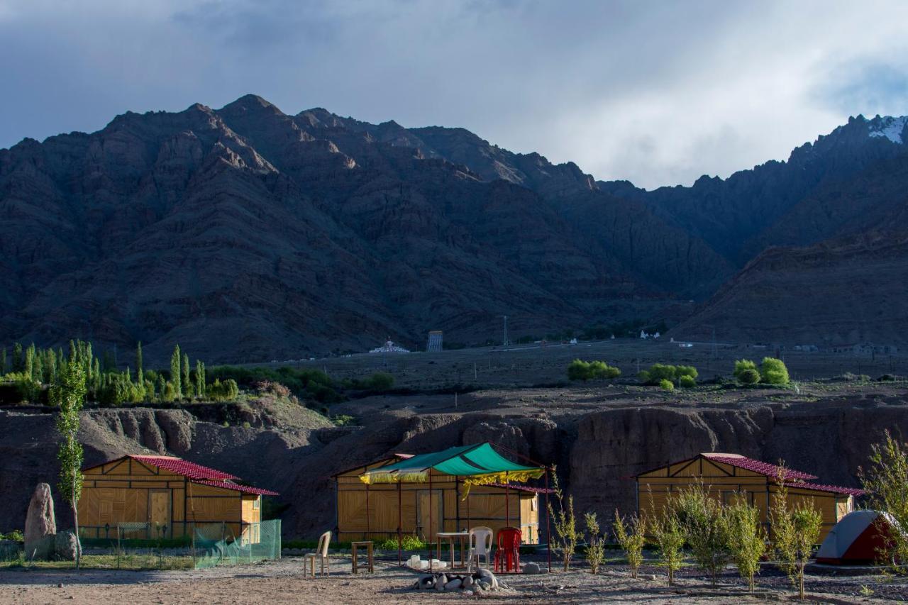 Neryok'S Indus View Hotel Chimre Kültér fotó